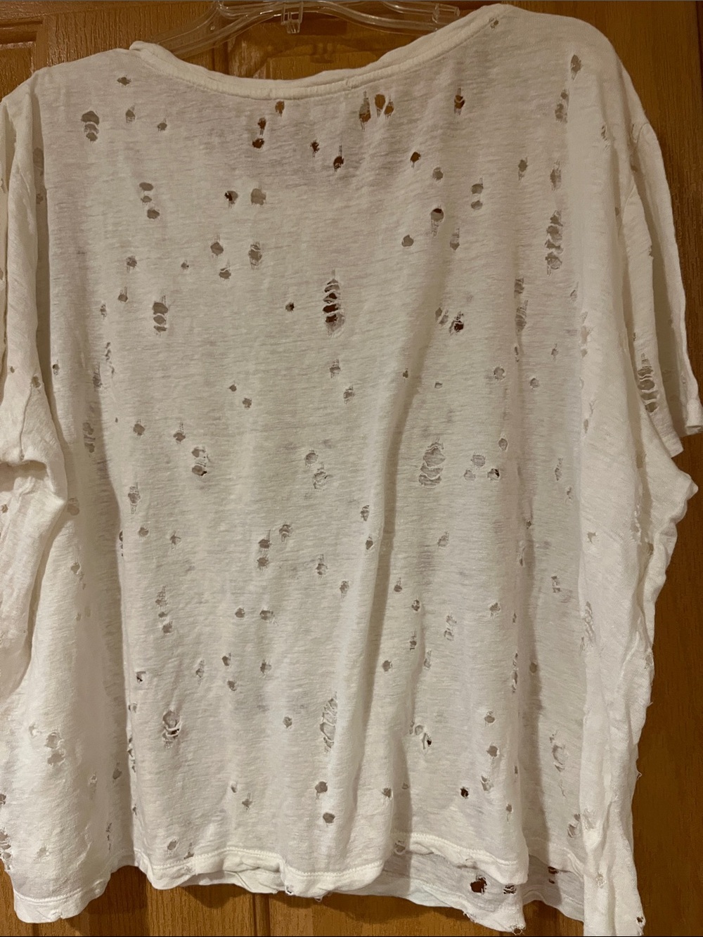 Forever 21 White Distressed Short Sleeve Tee Top Size 2x. Boxy fit - Picture 6 of 7